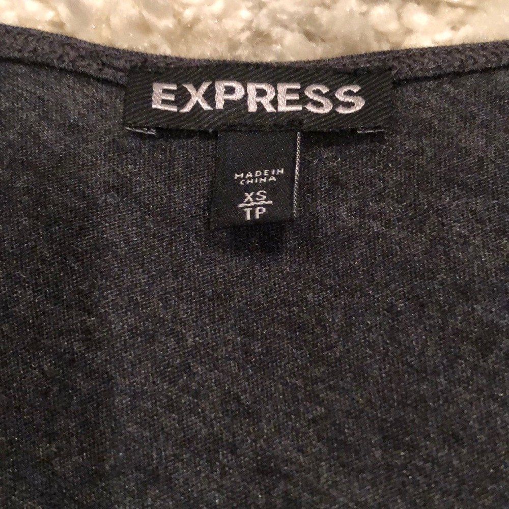 Express tank top with sequins - Picture 5 of 8
